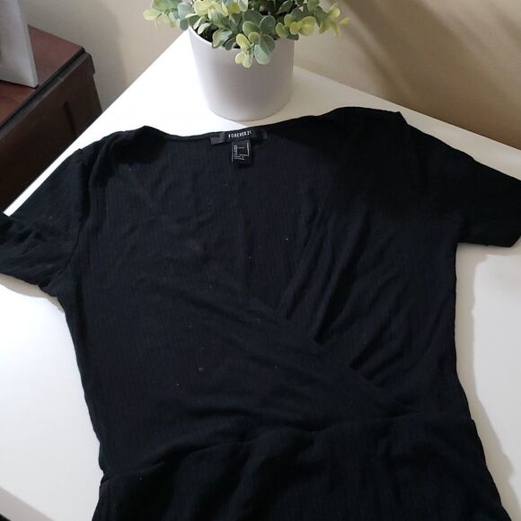 Forever 21 Cap Sleeve bodysuit - Picture 3 of 7